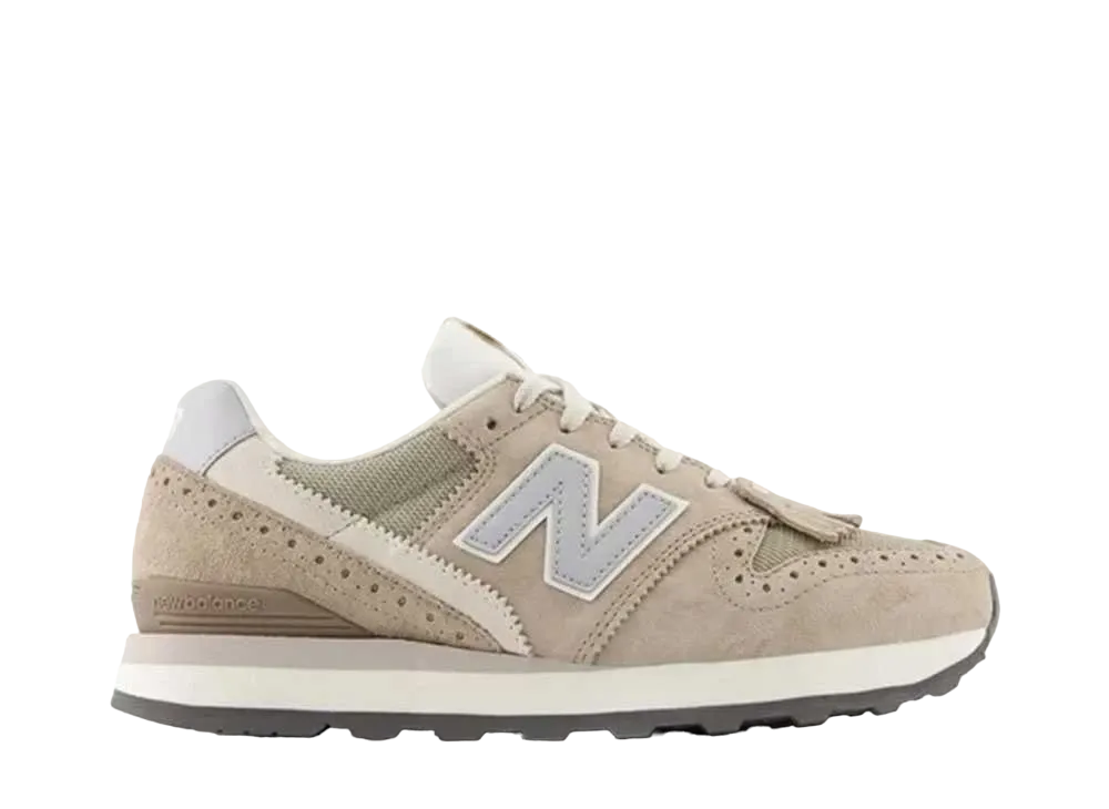 New Balance Women's 996 "Brown"