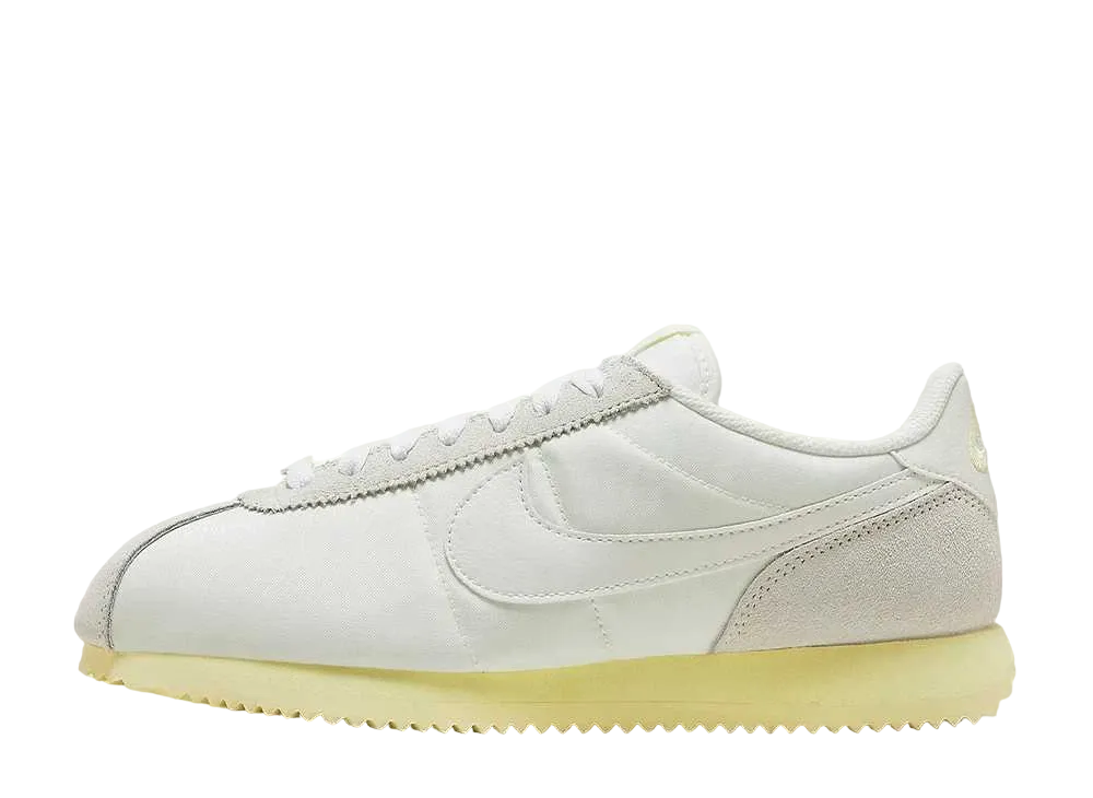 ナイキ コルテッツ "ペールイエロー"