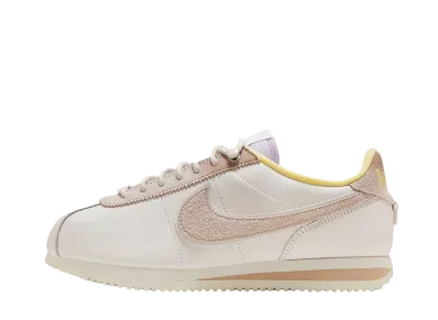 Nike Women's Cortez 23