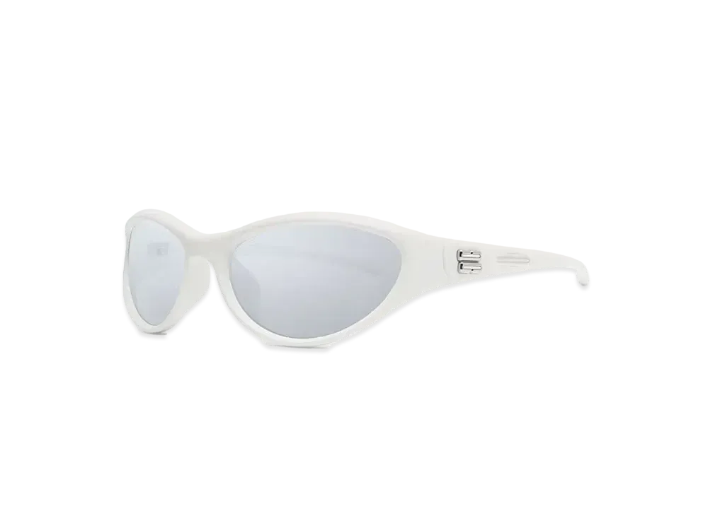 Gentle Monster Sugar Buff W3 "Semi Matte White"