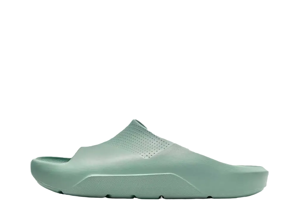 ナイキ ウィメンズ ジョーダン ポスト スライド "ジェイドスモーク"