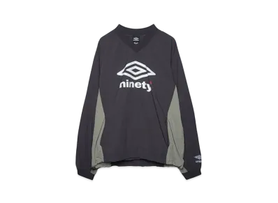 umbro x 9090 Nylon Pullover "Charcoal Black"