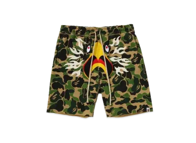 A BATHING APE x READYMADE ABC Camo Eagle Wide Sweat Shorts "Green"