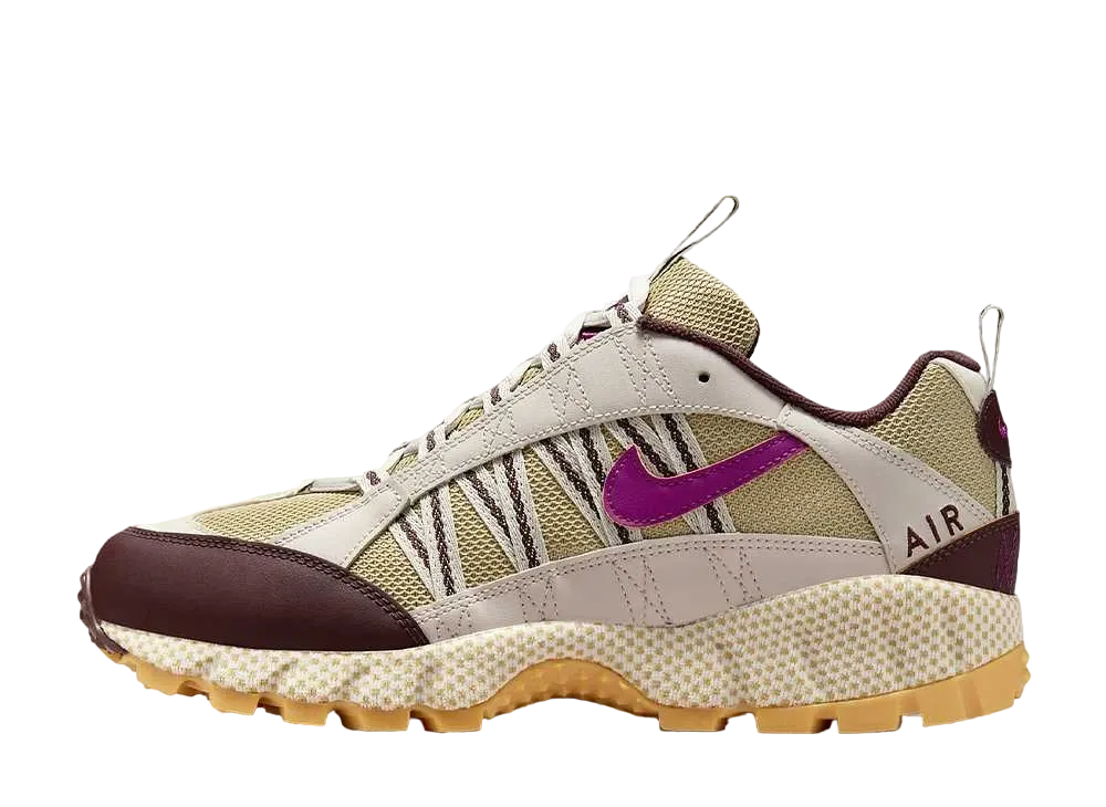 Nike Air Humara "Light Bone/Earth/Wheatgrass/Biotech"