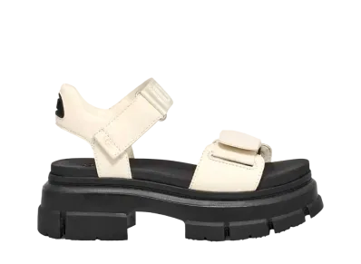 UGG Women's Ashton Ankle "Jasmine"