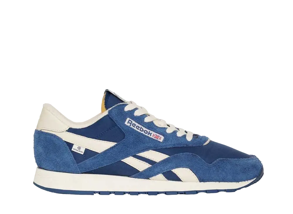 アニン ビン × リーボック ウィメンズ クラシックナイロン "ロイヤル/チョーク/ネイビー"