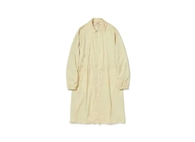 AURALEE Hard Twist Polyester Satin Laminate Zip Coat "Light Beige"