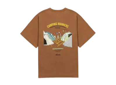NANGA Eco Hybrid Camping Manners Peg&Rope Tee(Unisex) "Camel"