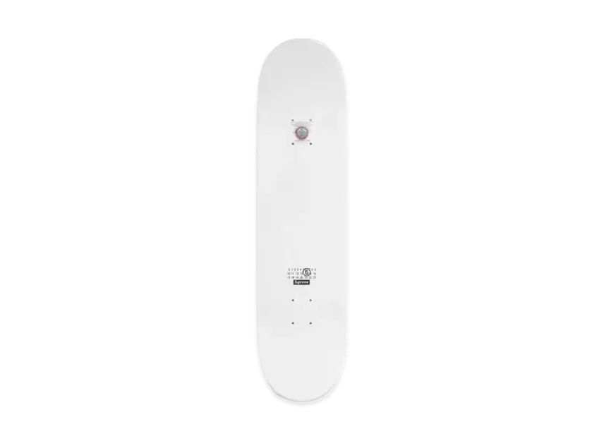 Supreme x MM6 Maison Margiela Skateboard Supreme x MM6 Maison Margiela Skateboard