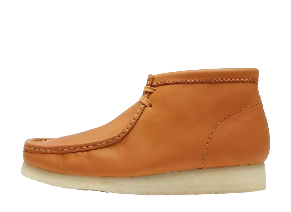 クラークス ワラビー ブーツ "ミッドタンレザー"