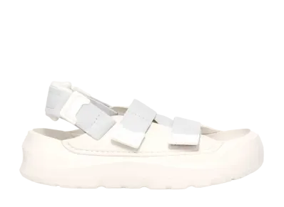 UGG Stratus "White"