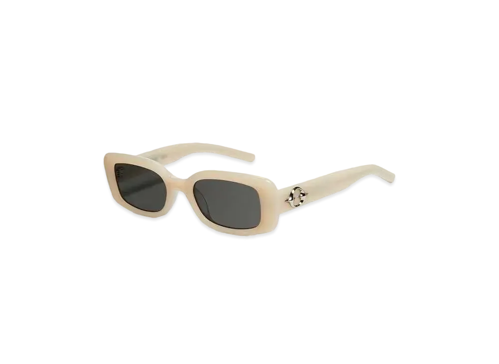 Gentle Monster The Bell IV1 "Ivory"