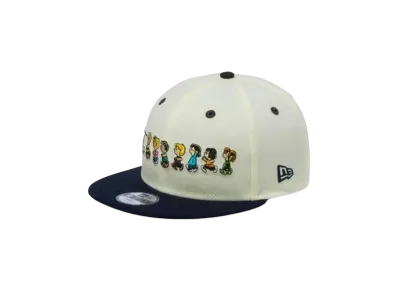 NEW ERA x PEANUTS Youth 9Fifty Peanuts Friends Visor "Chrome/White"
