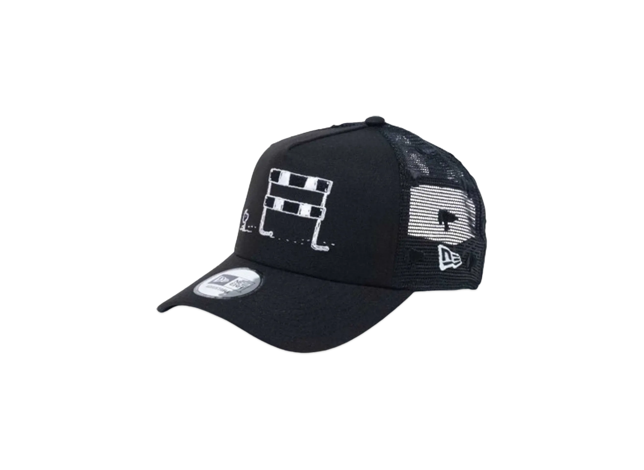 NEW ERA x PEANUTS 9Forty A-Frame Tracker Woodstock Hurdle "Black"