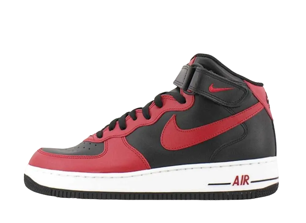 Nike Air Force 1 Mid "Bred"