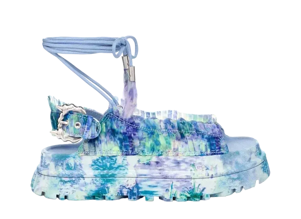 コリーナ ストラーダ × アグ ウィメンズ アグ CS ゴールデングロウ サンダル "ブルーフローラル"