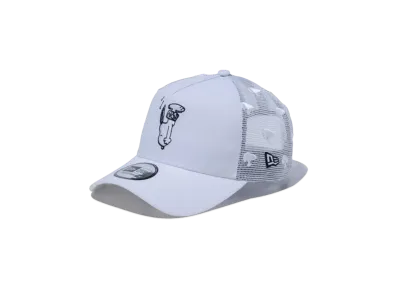NEW ERA x PEANUTS 9Forty A-Frame Tracker Snoopy Tobikomi "White"