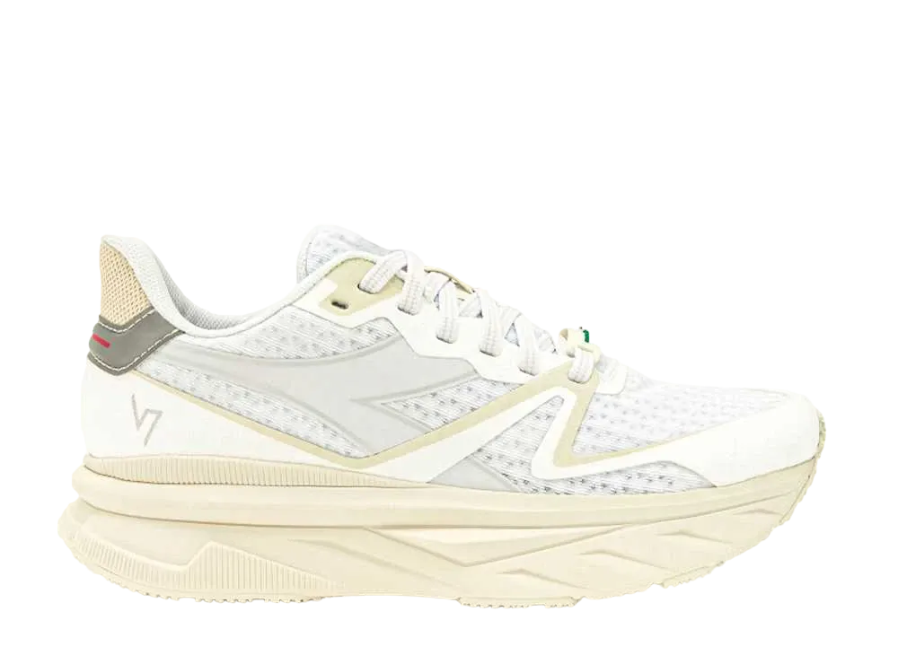 DIADORA Atomo V7000 "White/Whisper White"