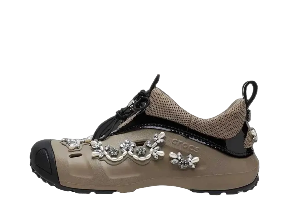 シモーネロシャ × クロックス ウィメンズ クイック トレイル "カーキ"