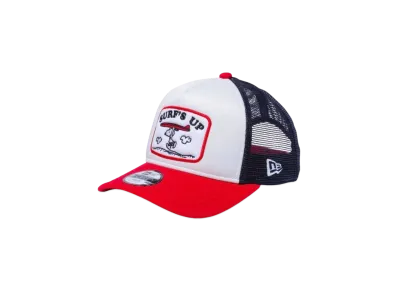 NEW ERA x PEANUTS Youth 9Forty A-Frame Tracker Snoopy Surf White "Scarlet"