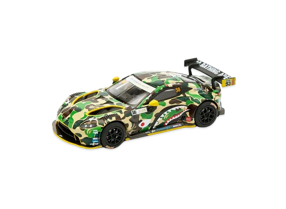 A BATHING APE x POPRACE Aston Martin GT3 1/64 Model Car "Green"
