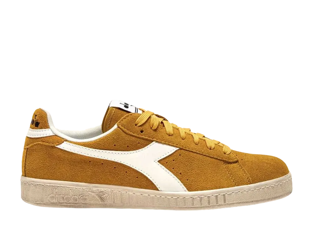 ディアドラ ゲームL ロー スウェード ワックスド "イエローオークル"