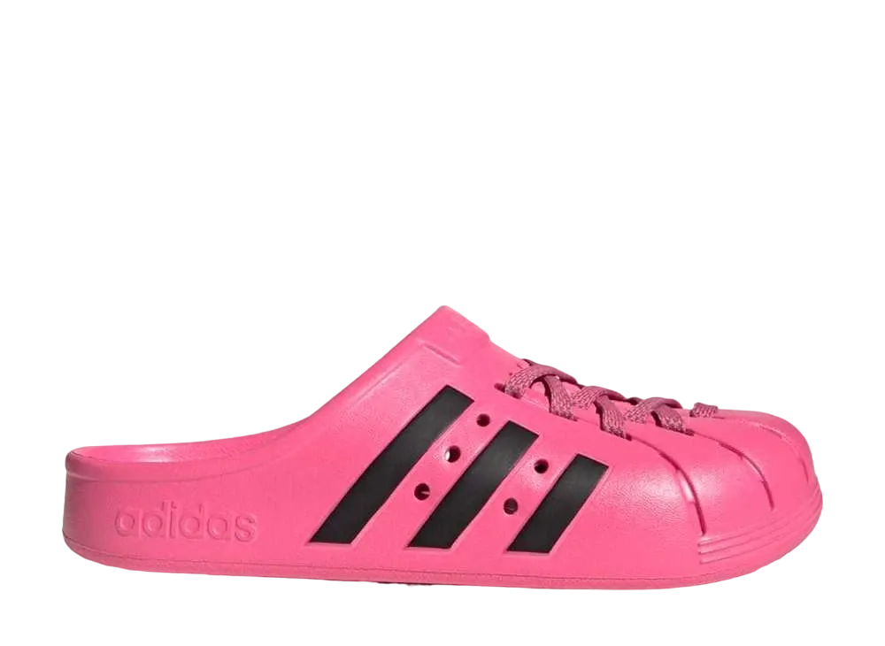 アディダス アディレッタ クロッグ "ピンクフュージョン/コアブラック/ワンダーブルー"