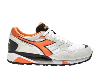 DIADORA N9002 "Nectarine/Super White"