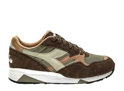 DIADORA N902 "Vetiver/Slate Black"