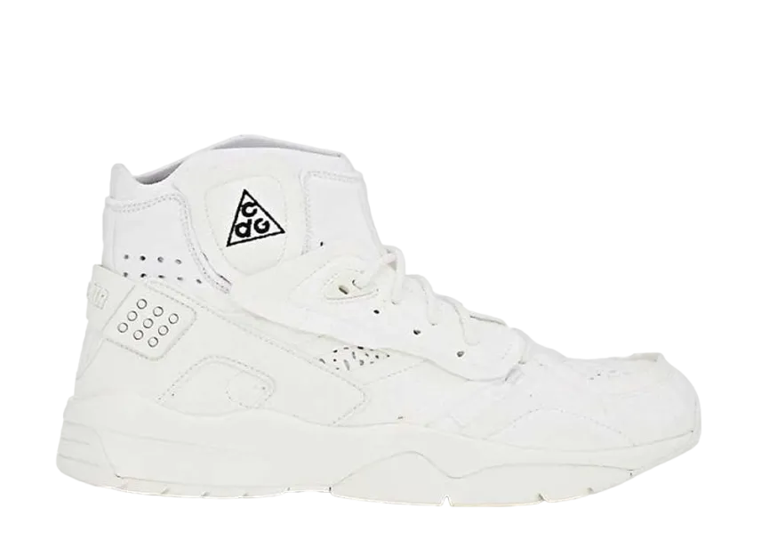 COMME des GARCONS × Nike ACG Air Mowabb COMME des GARCONS × Nike ACG Air Mowabb