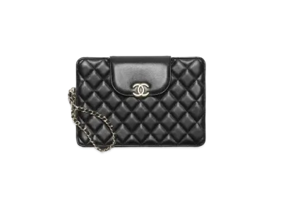 CHANEL Pouch Lambskin Gold Tone Metal "Black"