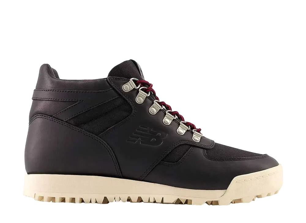 New Balance Rainier "Black/Macadamia Nut"