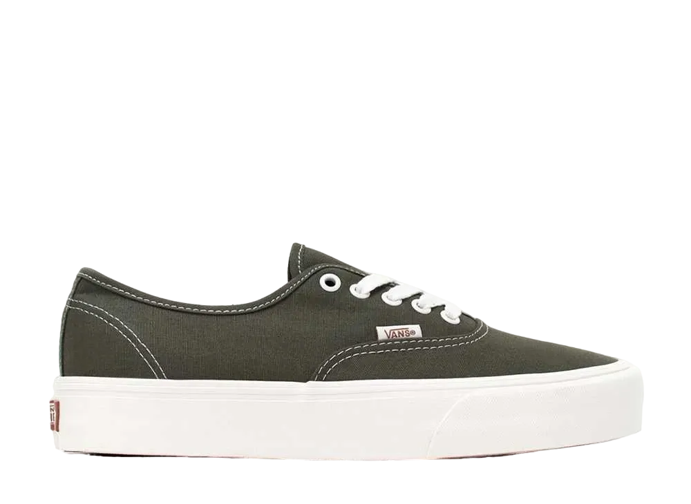 バンズ オーセンティック VR3 "グレープリーフ"