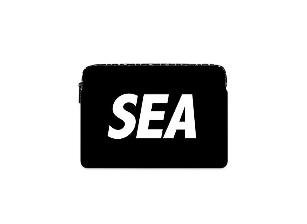 WIND AND SEA x CASETiFY Laptop Sleeve 【公式通販】