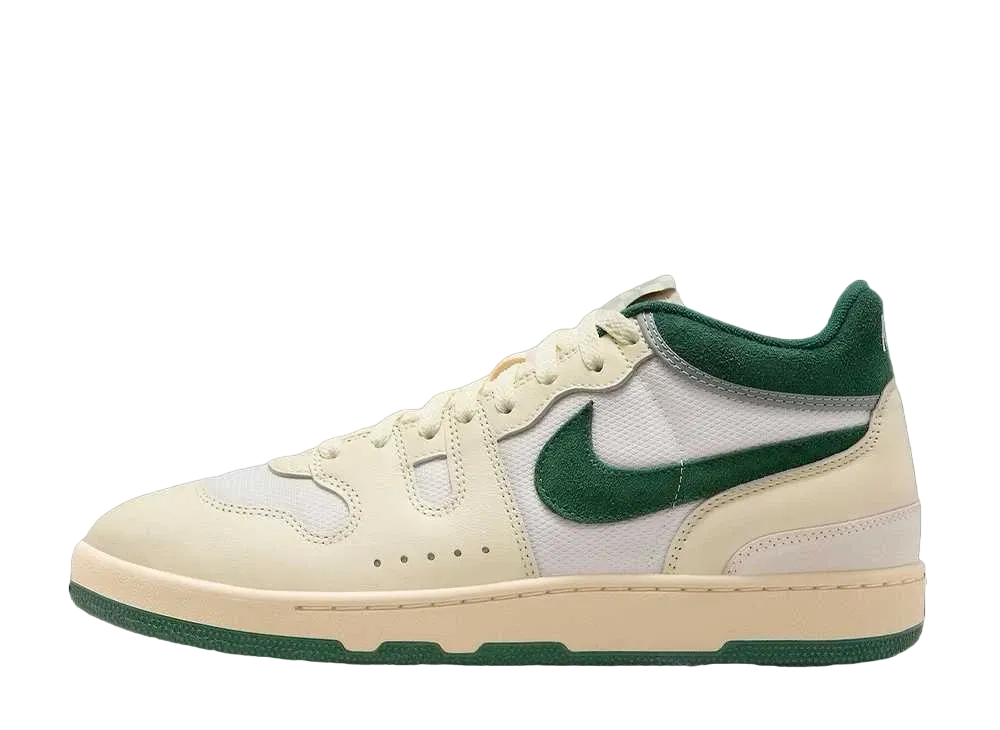 ナイキ アタック "セイル/ファー/ココナッツミルク/ペールバニラ/ライトパミス"