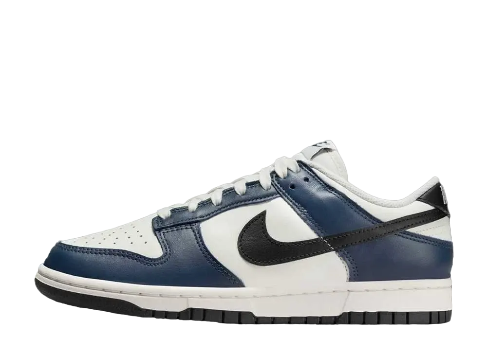 Nike Dunk Low "Midnight Navy"