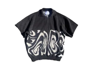 Student Apathy Mable half zip knit polo "BLACK"