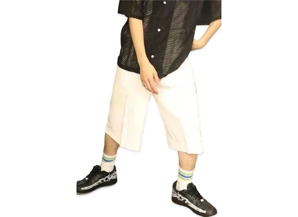 Student Apathy oriens shorts "WHITE"