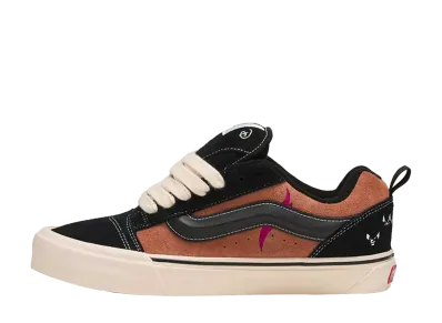 Disney × Vans Knu Skool "Scar Black/Brown"