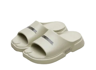 NEIGHBORHOOD x PAES . Slide "Greige"