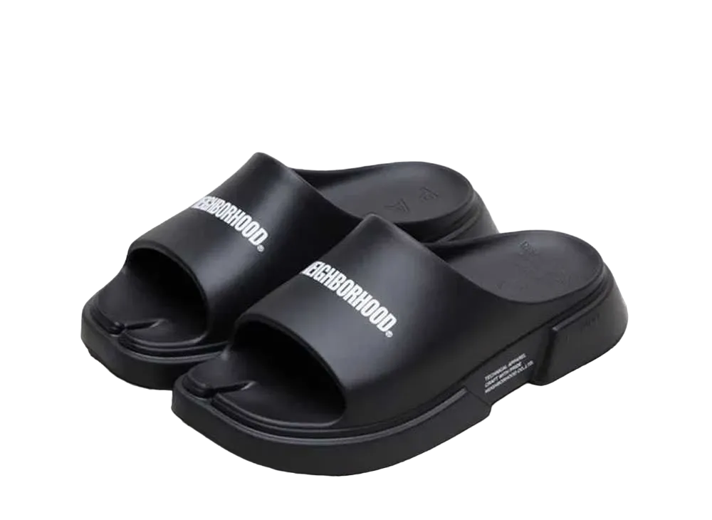 NEIGHBORHOOD x PAES . Slide "Black"