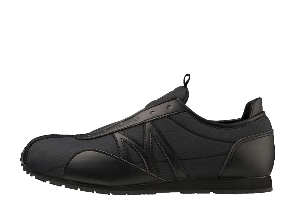 ミズノ MLC-00 スリッポン ウォータープルーフ "ブラック"