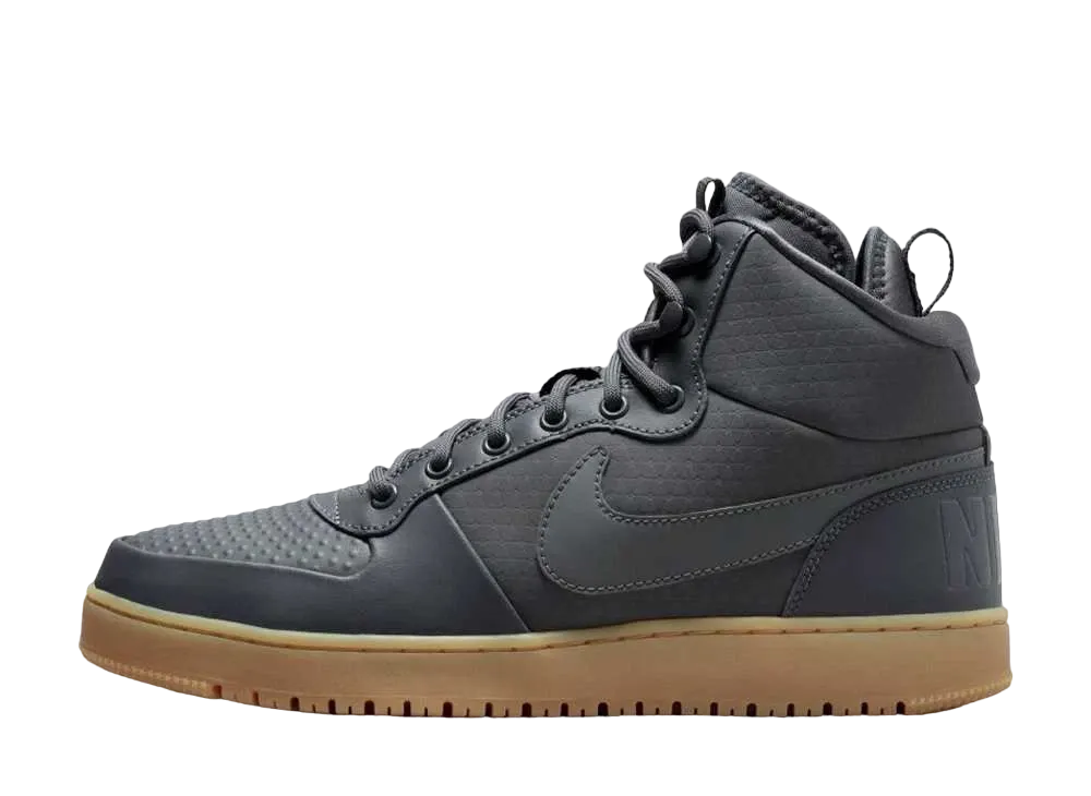 Nike Court Borough Mid Winter 