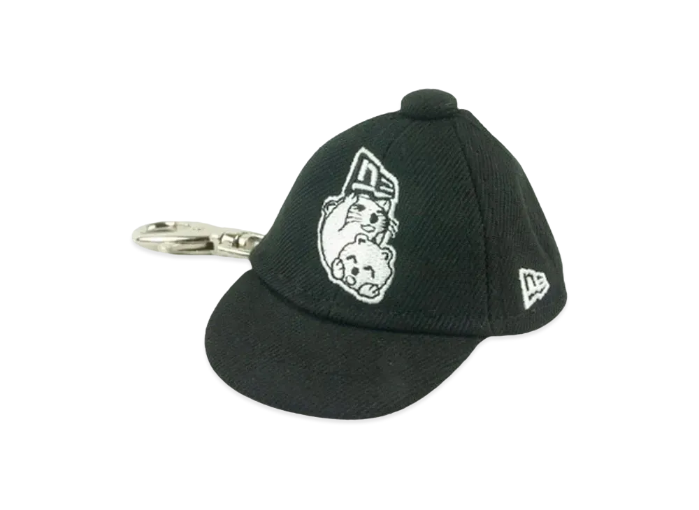 NEW ERA x YUNOIZUMI Cap Key Holder "Black"