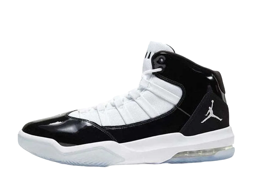 ナイキ ジョーダン マックス オーラ "ブラックホワイト"