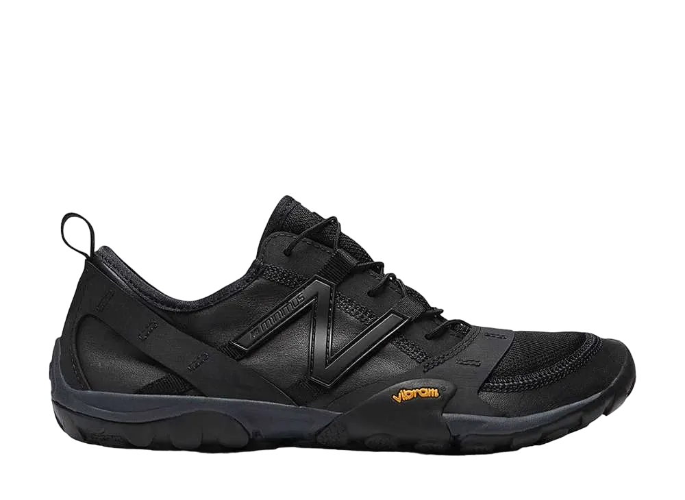 ISSEY MIYAKE × New Balance MT10O "Black"