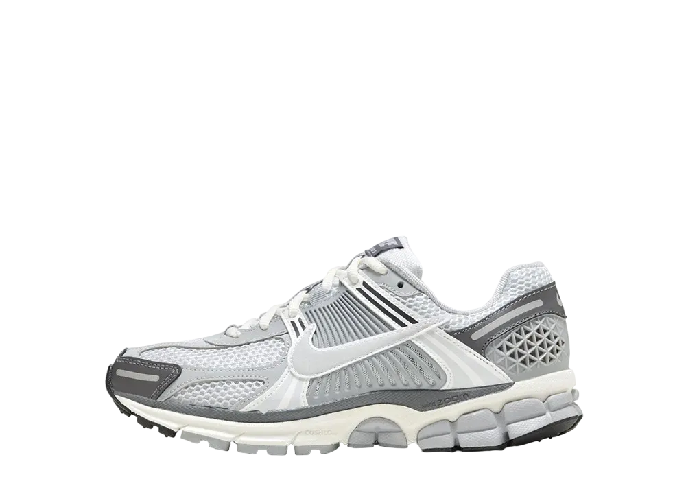 Nike GS Zoom Vomero 5 "Pure Platinum/Metallic Silver/Summit White/Dark Grey"