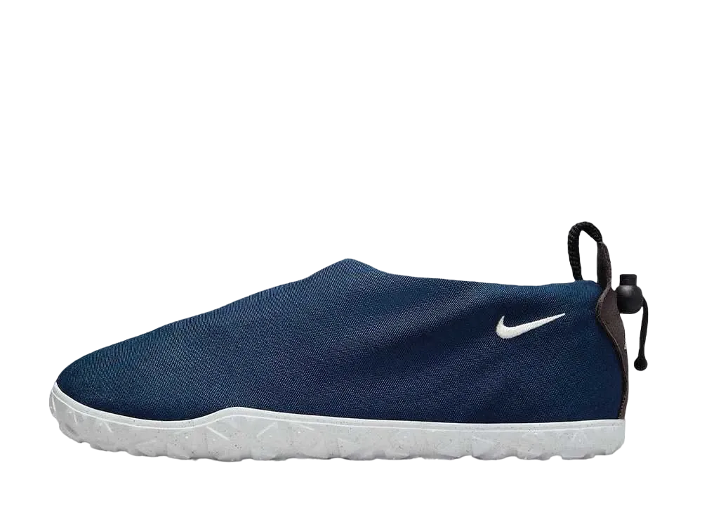 Nike ACG Moc "Armory Navy/Black/University Red/Sail"