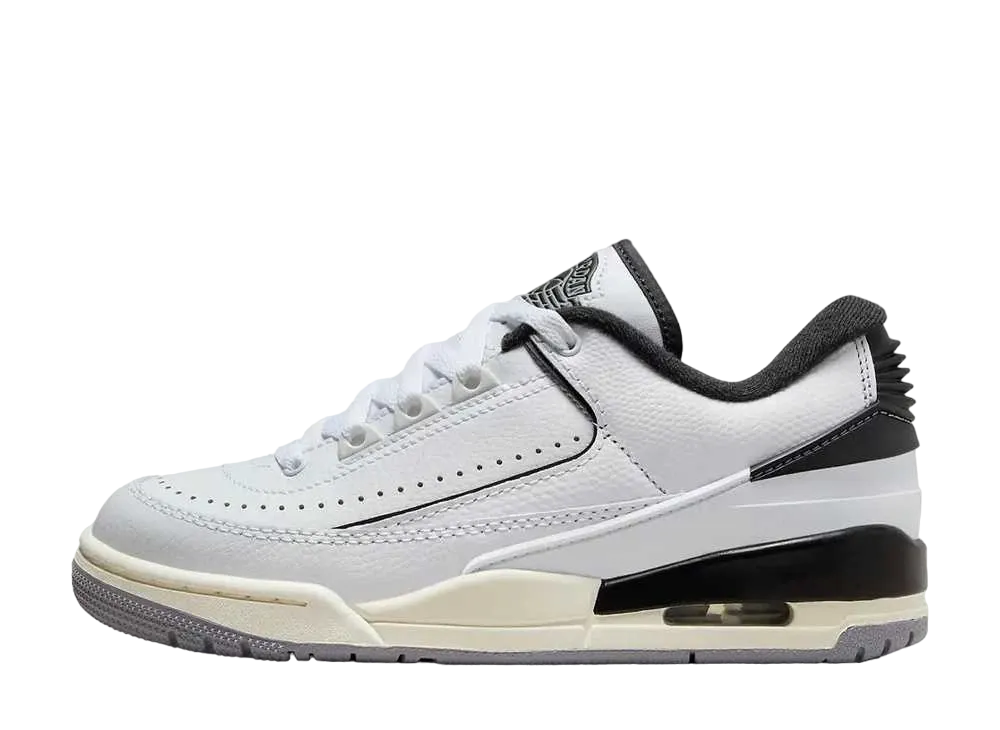 ナイキ エアジョーダン2/3 "ホワイト/ブラック"