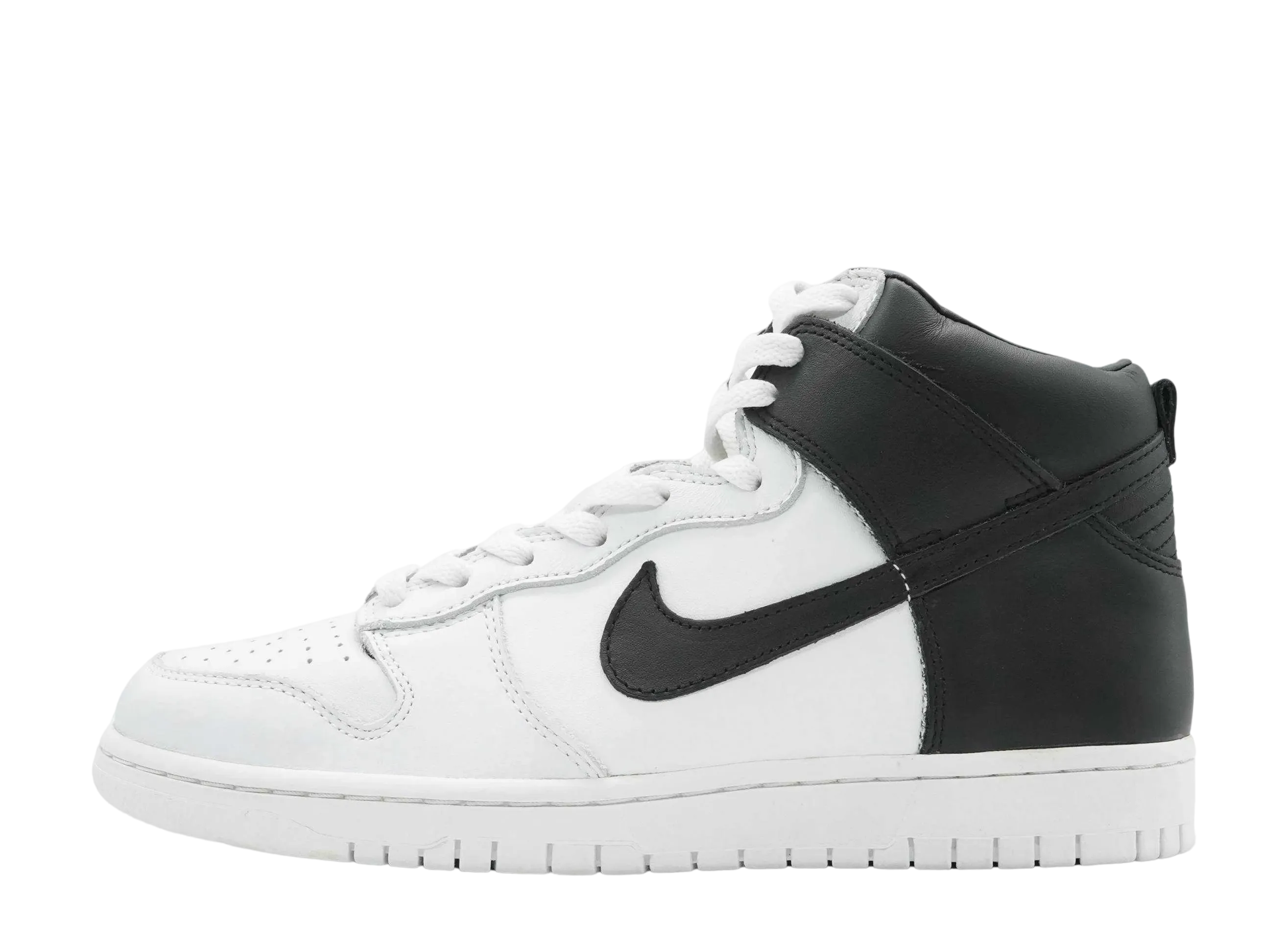 ナイキ ダンク ハイ "オルカパック/ホワイト/ブラック"